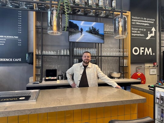 Patrick (27): “Elke dag mensen verrassen, dat is wat dit werk zo leuk maakt”