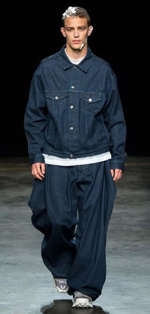 oversized denim